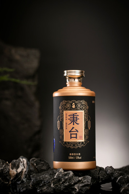 捕捉液态的醇香 | 白酒产品摄影的艺术与技巧